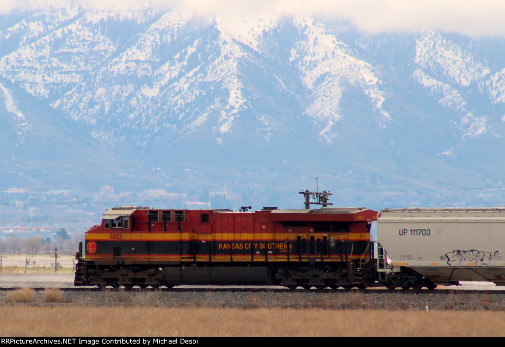 KCSM ES44AC #4883 leads a northbound (empty) UP grain train at Cache Junction, Utah. April 15, 2022
